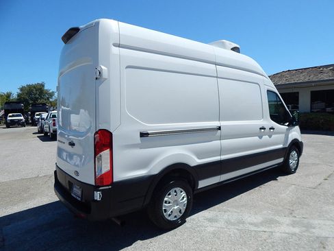 Used 2021 Ford Transit 250 148 High Roof w/ Load Area Protection Package image 11