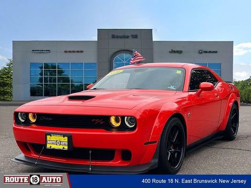 Used 2020 Dodge Challenger R/T Scat Pack RWD image 2