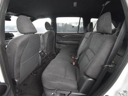 Used 2022 Honda Pilot Sport image 27