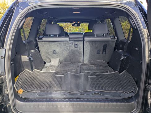 Used 2020 Lexus GX 460 Premium image 26