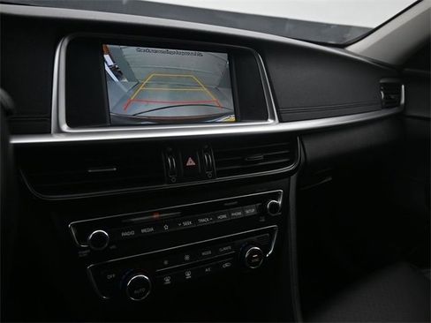 Used 2020 Kia Optima EX image 12