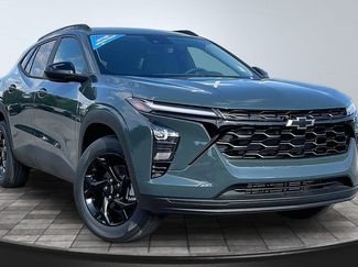 New 2026 Chevrolet Trax LT w/ Driver Confidence Package FWD video 2