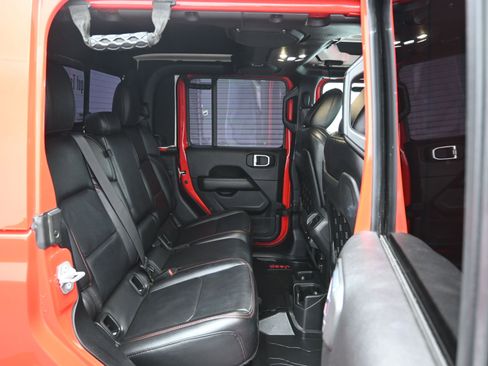 Used 2020 Jeep Gladiator Rubicon image 11