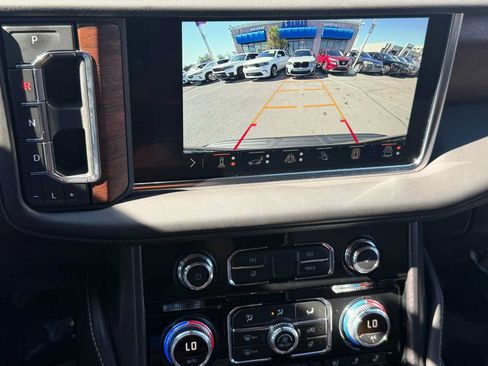 Used 2024 GMC Yukon Denali Ultimate AWD/4WD image 22