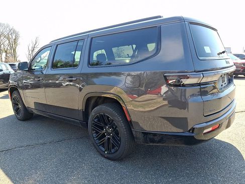 New 2026 Jeep Grand Wagoneer L Limited AWD/4WD image 3