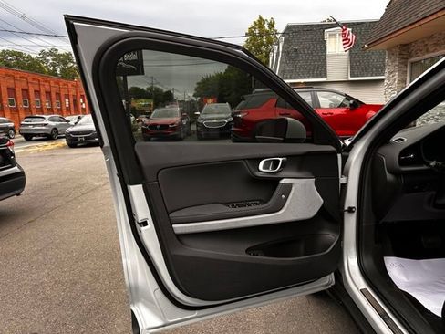 Used 2024 Polestar Polestar 2 AWD/4WD image 9