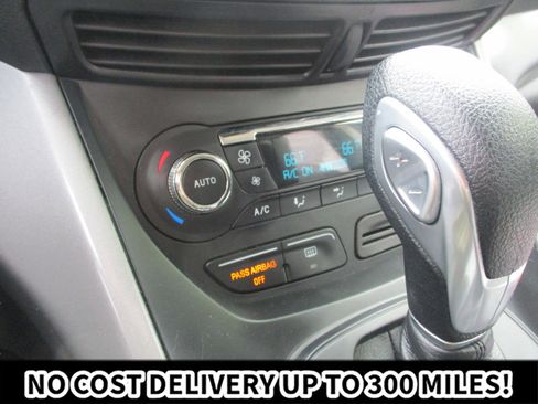 Used 2016 Ford Escape SE w/ Equipment Group 201A AWD/4WD image 22