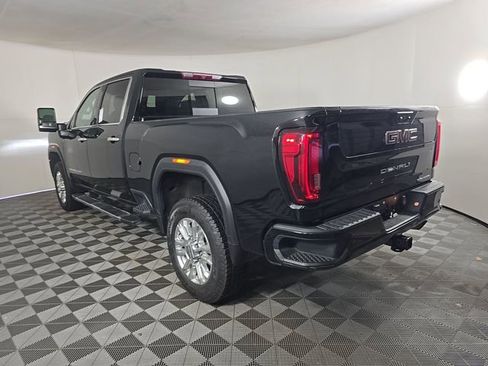 Used 2023 GMC Sierra 3500 Denali AWD/4WD image 7