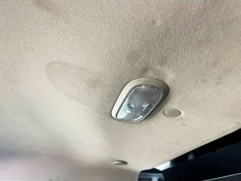 Used 2024 Chevrolet Express 2500 w/ Driver Convenience Package image 18