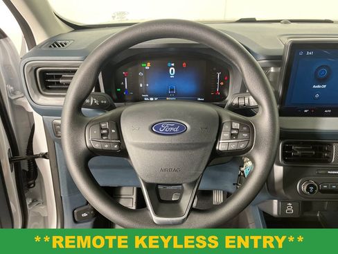 New 2026 Ford Maverick XL image 17