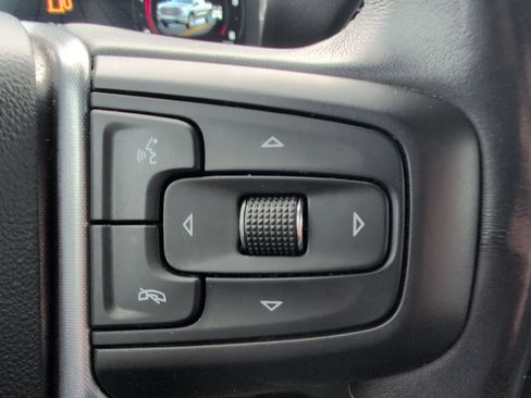 Used 2022 GMC Sierra 1500 Elevation w/ LPO, Elevation Black Package image 19