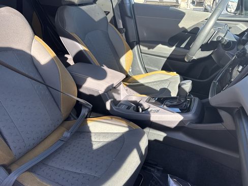 Used 2024 Subaru Crosstrek 2.5i Sport image 3