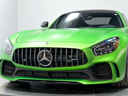 Used 2018 Mercedes-Benz AMG GT R Coupe image 73