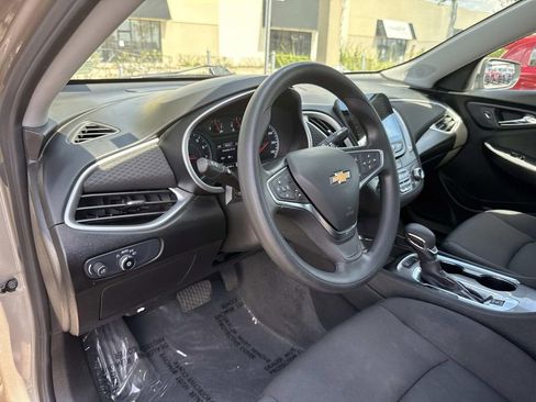 Used 2024 Chevrolet Malibu LT FWD image 21