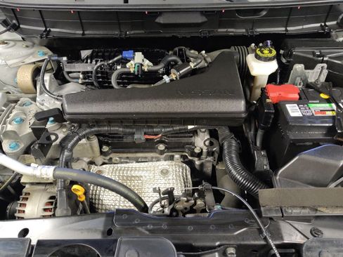 Used 2020 Nissan Rogue SV FWD image 30