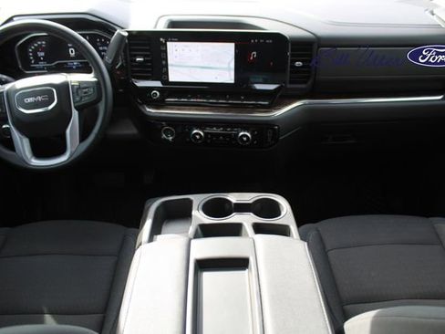 Used 2023 GMC Sierra 1500 Elevation image 13