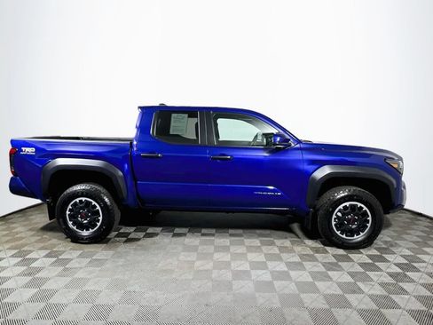 Used 2024 Toyota Tacoma TRD Off-Road AWD/4WD image 8