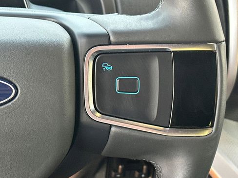 Certified 2025 Ford Expedition Max Active image 28