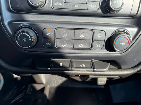 Used 2016 Chevrolet Silverado 2500 W/T w/ WT Convenience Package AWD/4WD image 44