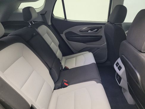 Used 2023 GMC Terrain SLE FWD image 19