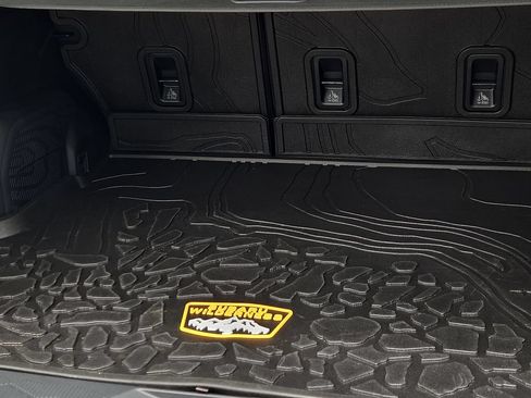 Certified 2026 Subaru Forester Wilderness AWD/4WD image 9