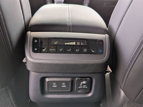 New 2026 Nissan Pathfinder Platinum w/ Cargo Package image 29