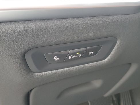 Certified 2026 BMW X5 xDrive40i w/ Climate Comfort Package image 11