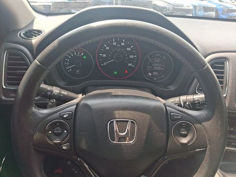 Used 2017 Honda HR-V EX-L image 19