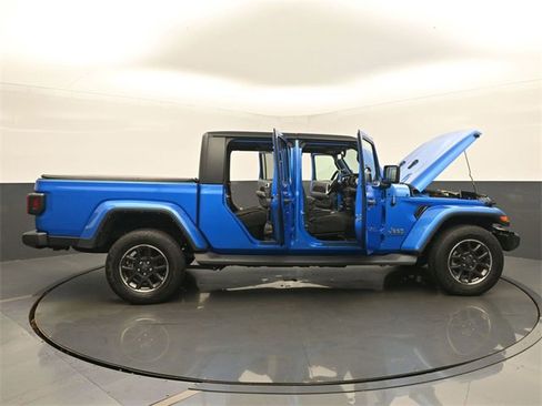 Used 2021 Jeep Gladiator Overland image 57