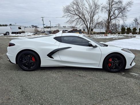 Used 2025 Chevrolet Corvette Stingray Coupe w/ Battery Protection Package image 13