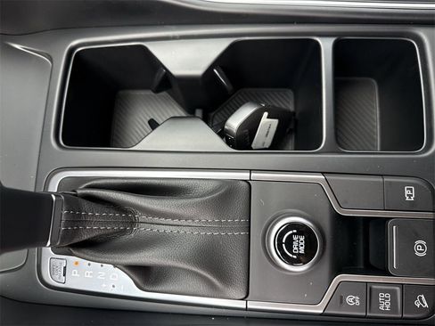 New 2025 Kia Sorento LX image 36