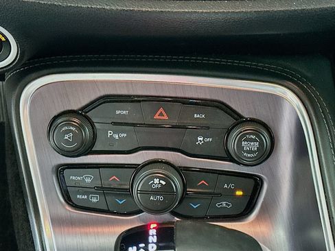 Used 2015 Dodge Challenger R/T w/ Quick Order Package 28B R/T RWD image 14