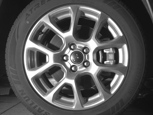 Used 2025 Jeep Compass Limited AWD/4WD image 13