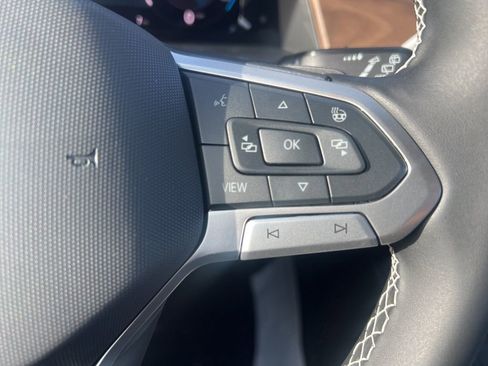 New 2026 Volkswagen Atlas SE image 28