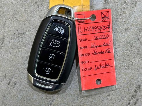 Used 2020 Hyundai Santa Fe SEL AWD/4WD image 32