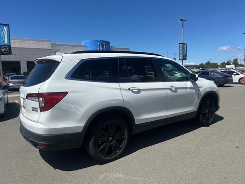Used 2022 Honda Pilot Special Edition image 3