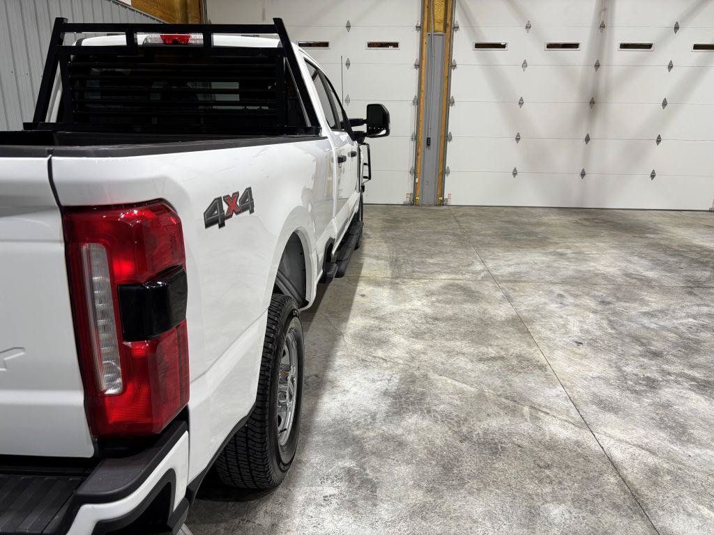 Used 2023 Ford F250 XL w/ STX Appearance Package AWD/4WD image 10