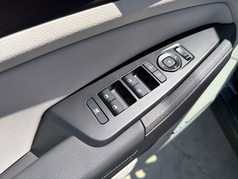 New 2026 Kia Sportage SX Prestige AWD/4WD image 17