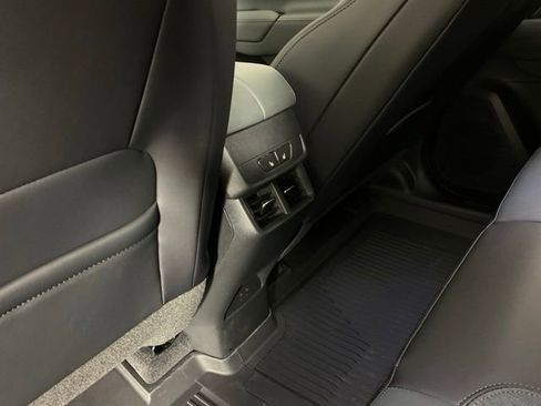 New 2026 GMC Terrain AT4 w/ Convenience Package III AWD/4WD image 17