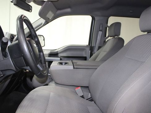 Used 2019 Ford F150 XLT w/ Equipment Group 301A Mid AWD/4WD image 17