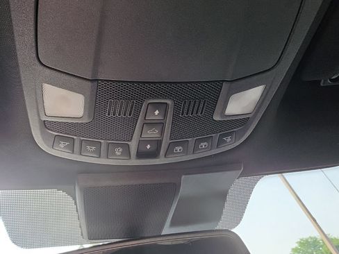 Used 2019 Ford F150 Lariat w/ Equipment Group 502A Luxury AWD/4WD image 25