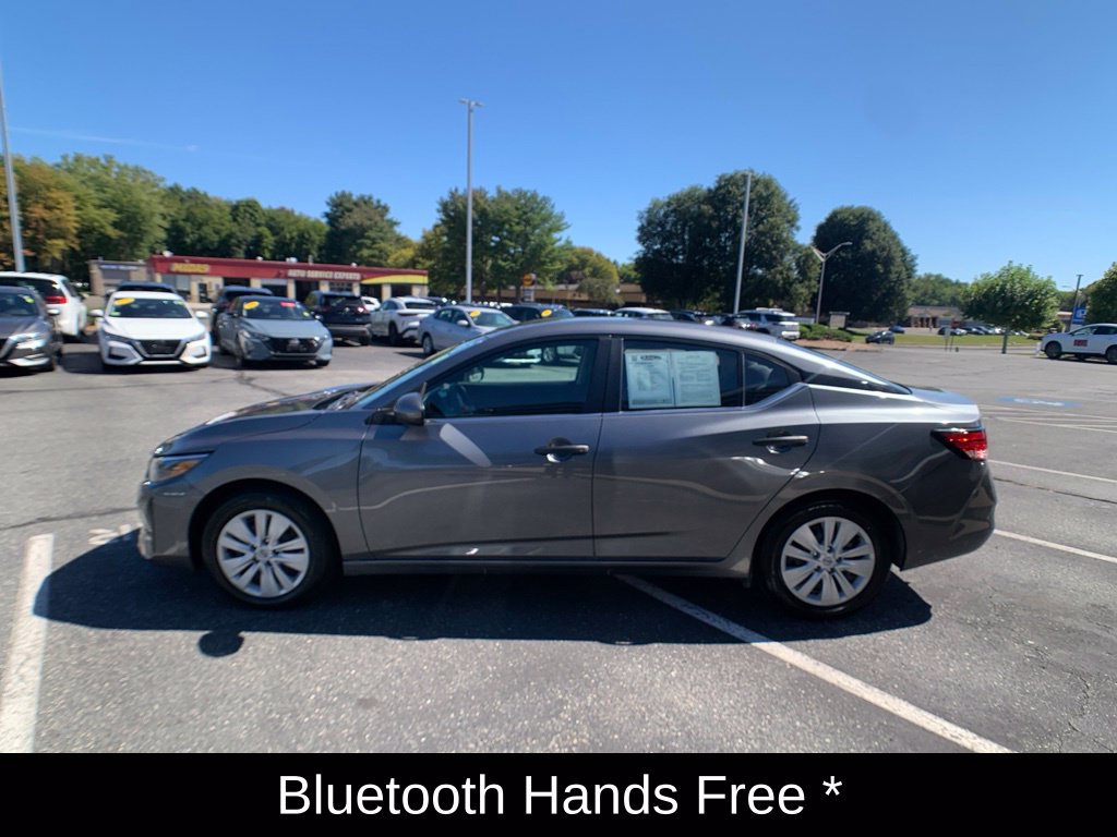 Used 2025 Nissan Sentra S FWD image 7