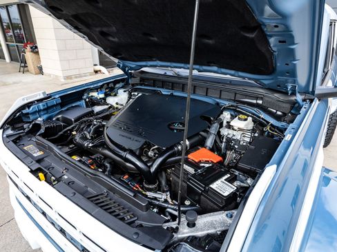 Used 2023 Ford Bronco Heritage Edition image 42