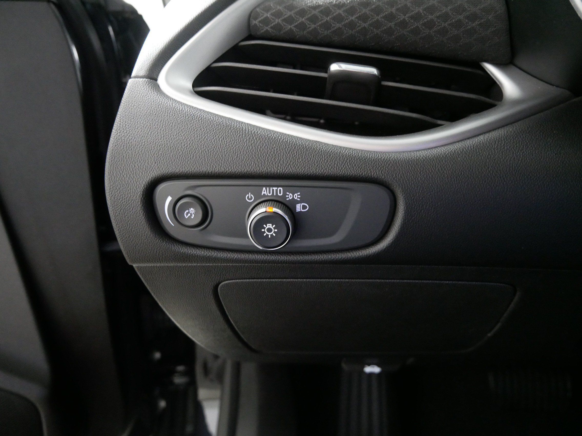 Used 2023 Chevrolet Malibu RS FWD image 26