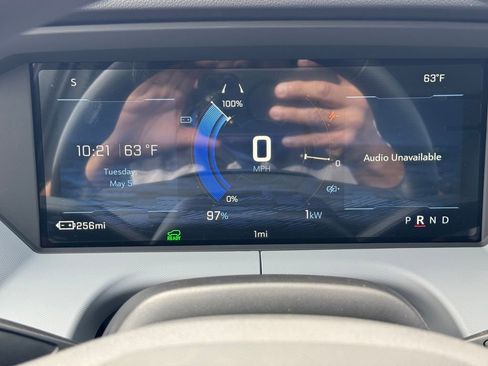 New 2027 Chevrolet Bolt LT FWD image 20
