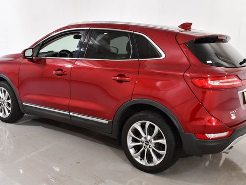 Used 2019 Lincoln MKC Select w/ Select Plus Package AWD/4WD image 15