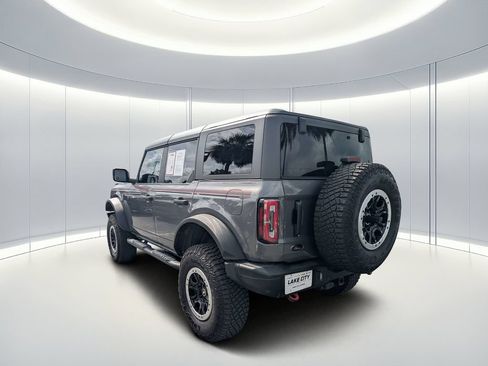 Used 2022 Ford Bronco Badlands w/ Sasquatch Package AWD/4WD image 6