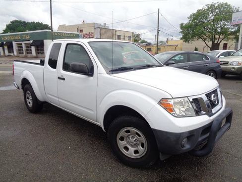 Used 2012 Nissan Frontier S w/ S Preferred Pkg RWD image 13