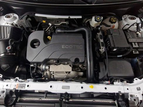 Used 2022 Chevrolet Equinox LT w/ LPO, Floor Liner Package image 29