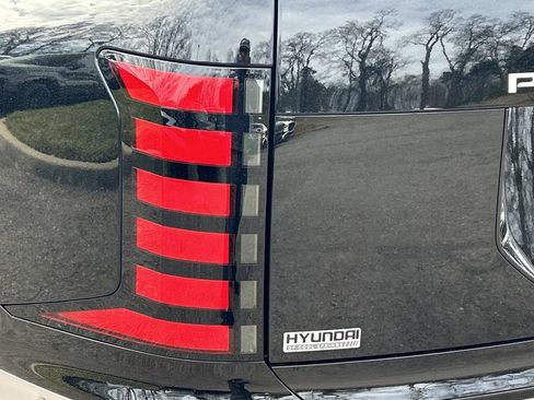 New 2026 Hyundai Palisade Limited image 12